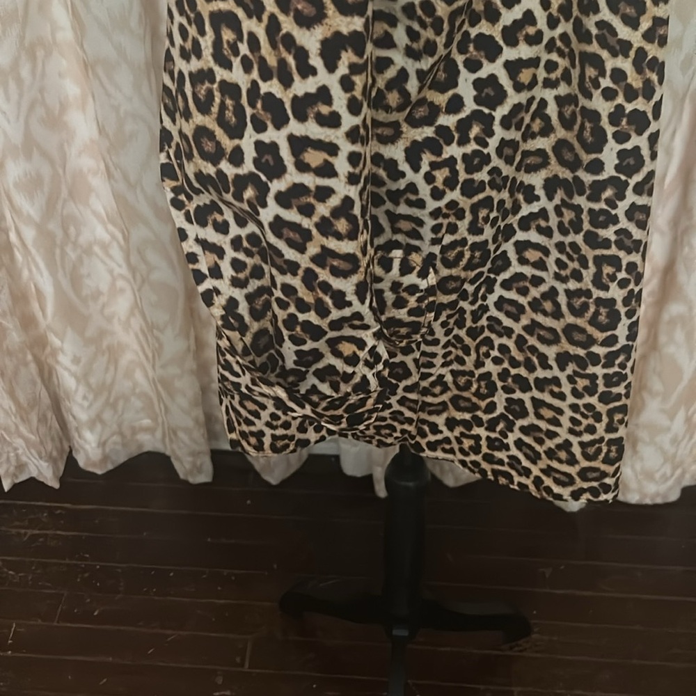 H&M Leopard Print Oversized Button Up Tunic Top Medium - Picture 8 of 11